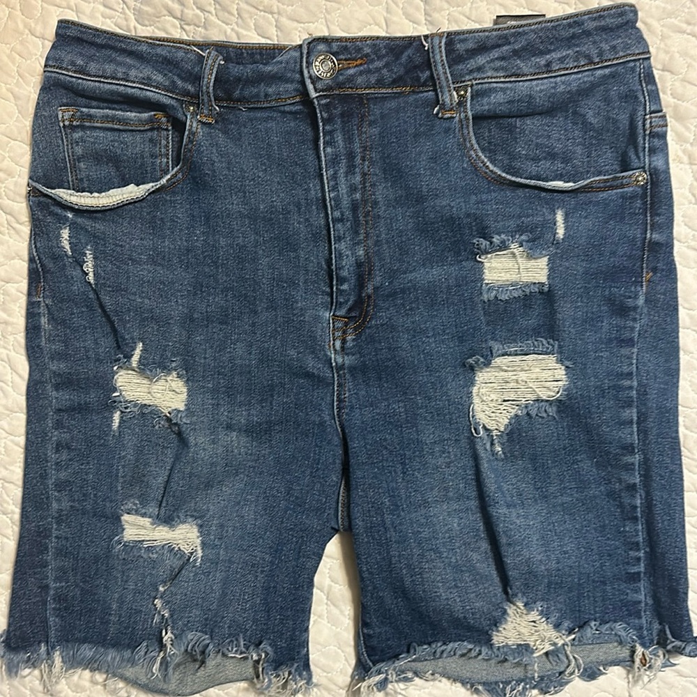 Risen Jean shorts